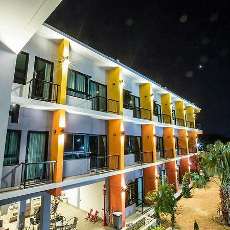 Sor Kor Sor Resort Саттахип Экстерьер фото