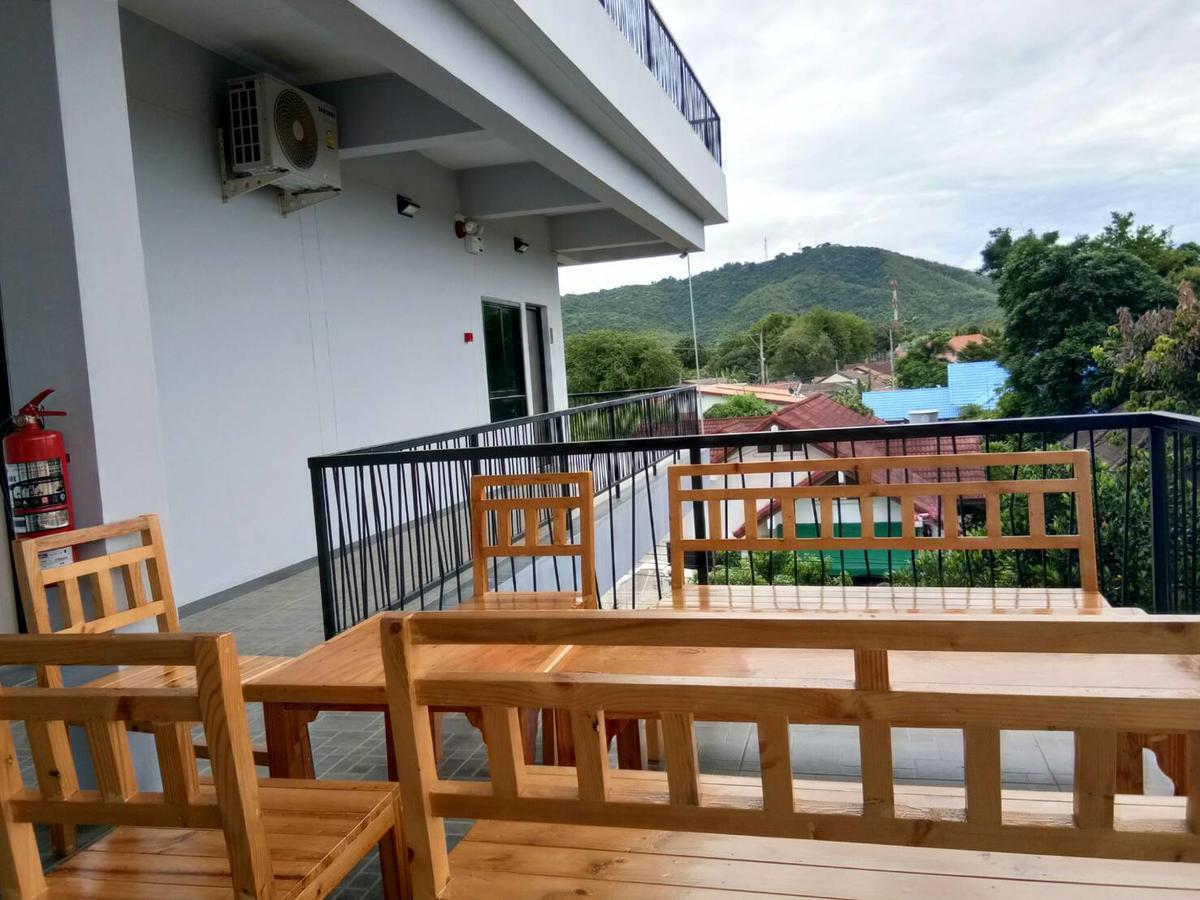 Sor Kor Sor Resort Саттахип Экстерьер фото